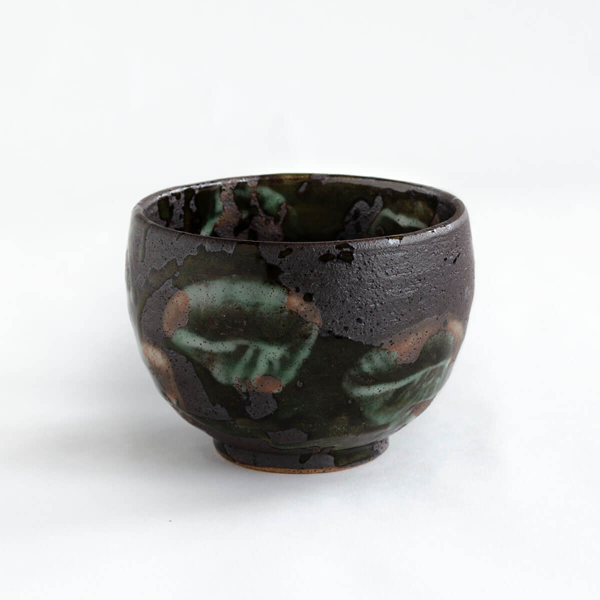 Water Garden Ippukuwan - Small Chawan Matcha Bowl - Patipatti