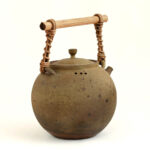 Patipatti Handmade Teapot - Rough Clay Moon Sphere
