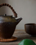 Patipatti Handmade Teapot - Rough Clay Onda
